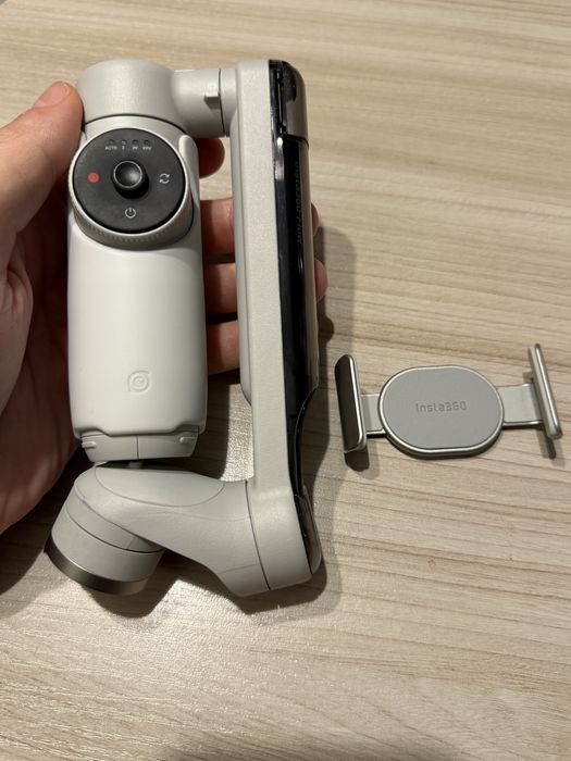 Stabilizator Insta360 Flow + etui