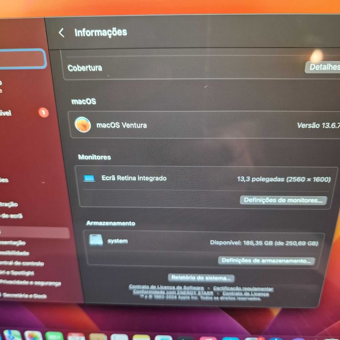 MacBook Pro 13" ( com varios programas)