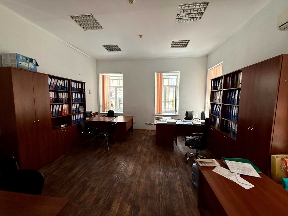 Оренда приміщення Рейтарська 6А, 34м2, перший поверх