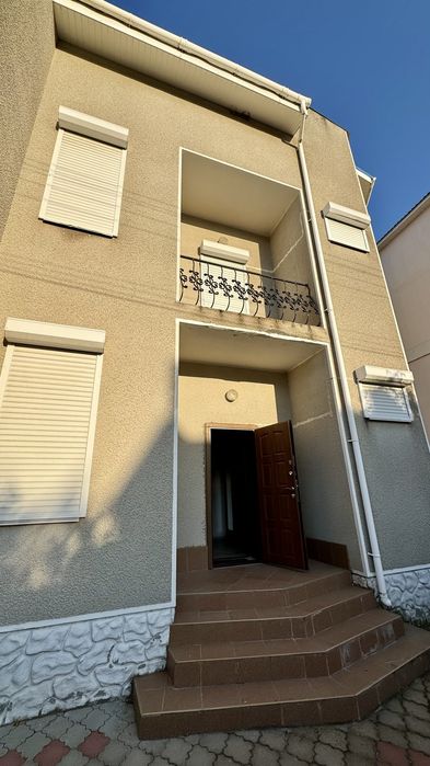 Продам дом в первой линии моря, Каролино-Бугаз, с ремонтом