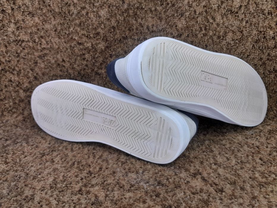 Кросівки чоловічі оригінал Zara,Navyboot 45 розмір.