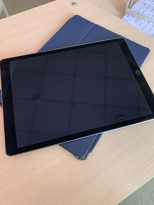 iPad Pro 12.9( First Generation) Идеал