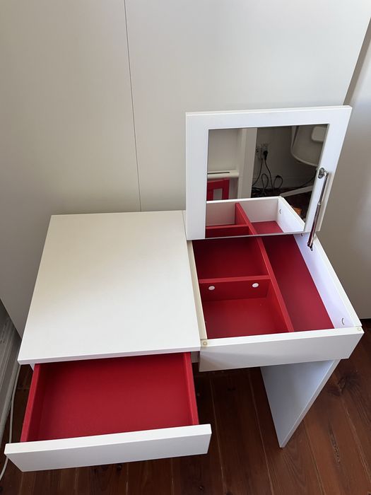 Toucador brimnes  ikea 40*72