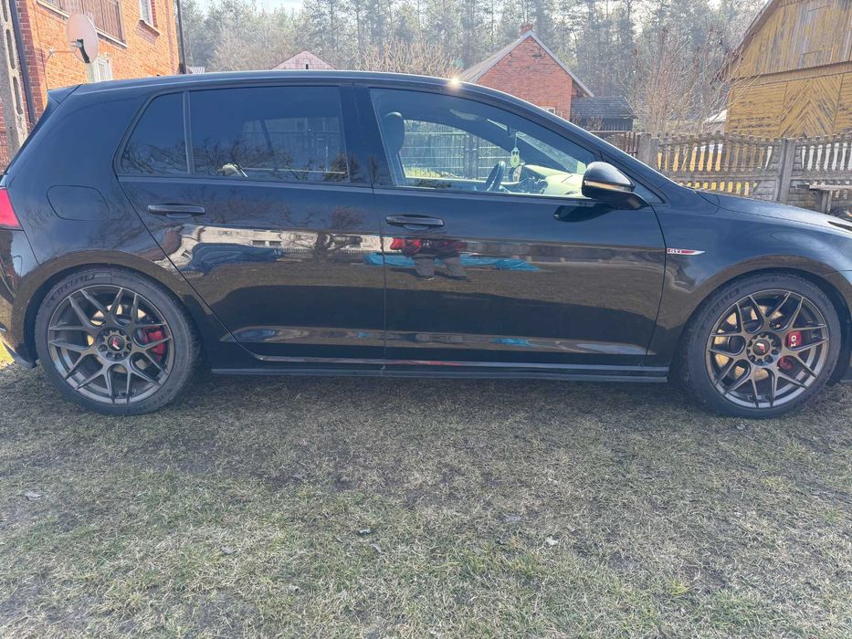 Volkswagen Golf VII GTI Performance 230 KM