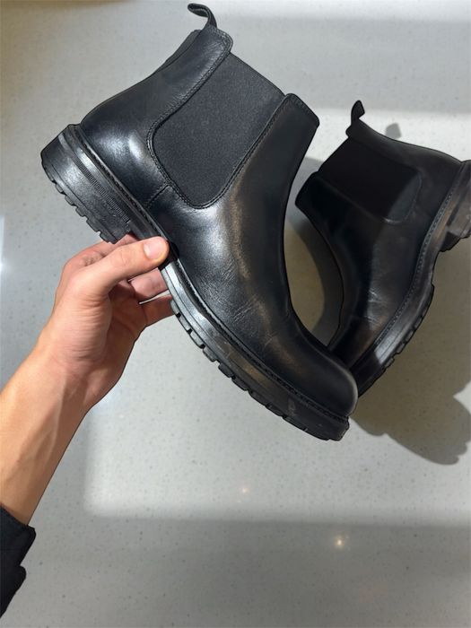Botas chelsea mark bellucci pretas