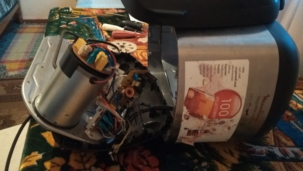 Продаю хлебопечку Moulenex разобранном виде.В рабочем состоянии