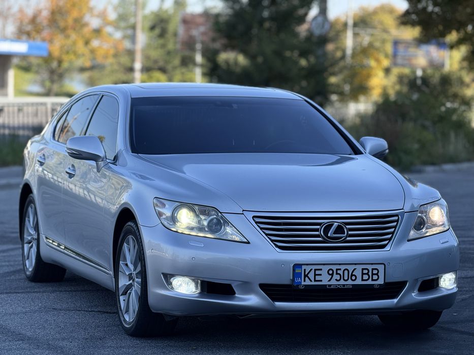 Lexus LS 460, 2010 рік , 4.6 бензин