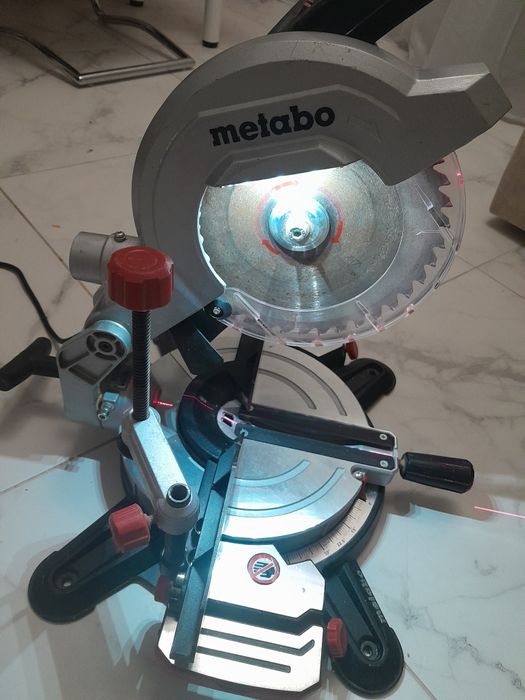 Електро инструмент