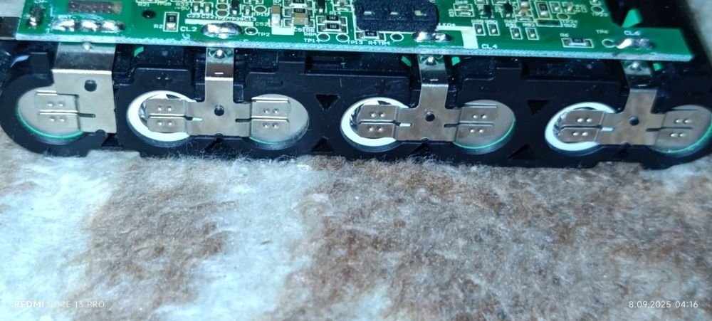 Sprzedam zestaw akumulatorków 7szt