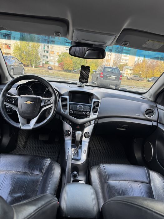 Шевроле Круз офіціал