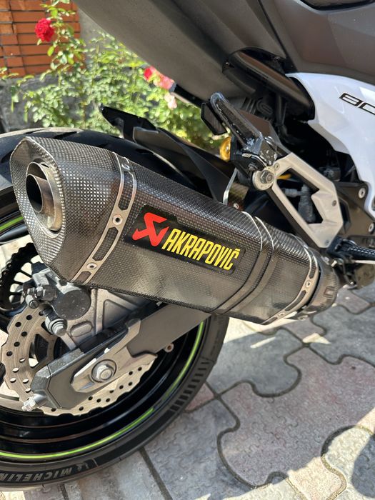 Kawasaki z800 офіціал