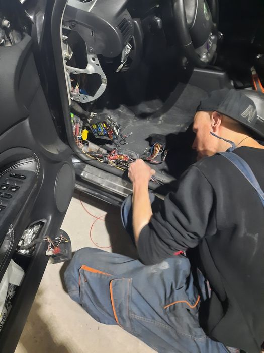 СТО. Автоэлектрик, ремонт двигателей, ходовой, ТО, шиномонтаж. - Авто ...