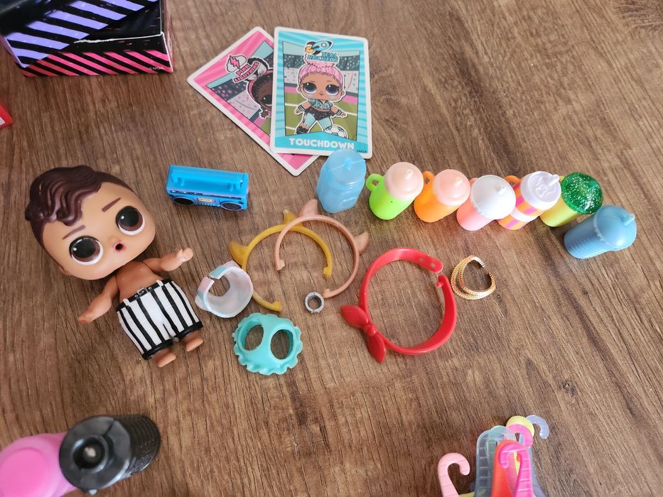 Duży domek dla lalek, lalki  L.O.L LOL