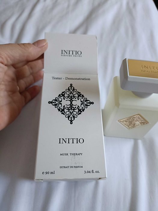 Perfumes novos, nunca usado , envio por STT