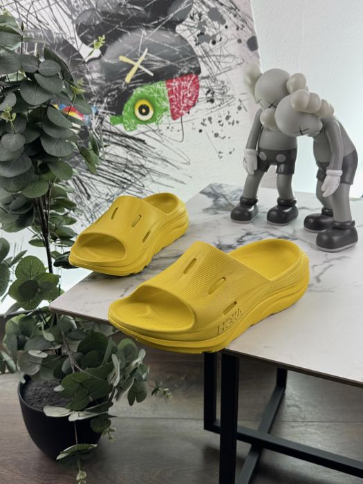 Нові тапочки шльопки Hoka Ora Recovery 40 розмір Е11814