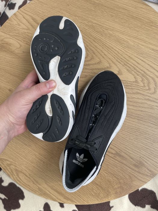 Adidas OZWEEGO  ADIFOM SLTN оригінал