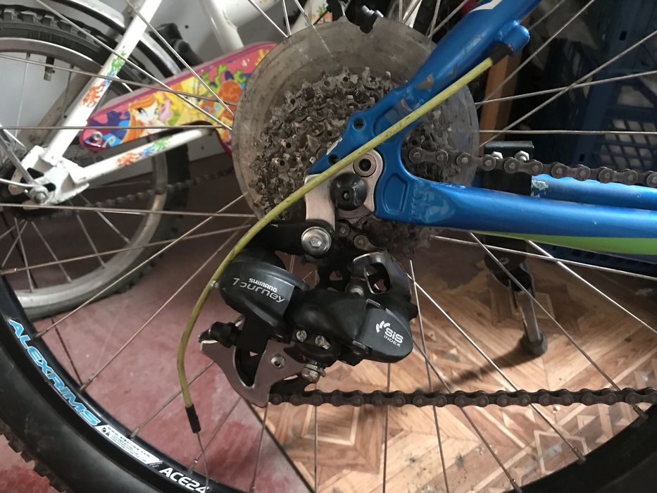 Продам Велосипед Mongoose Switchback Expert