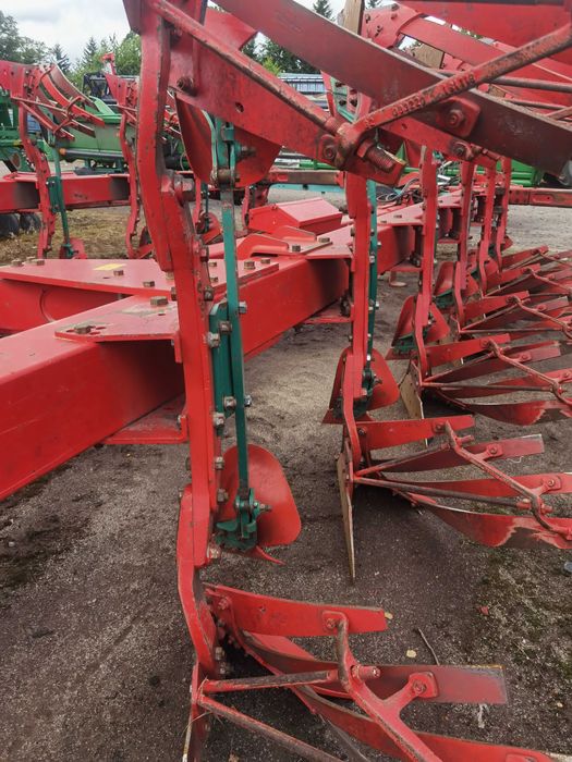 Продаються Плуги KVERNELAND RN 100