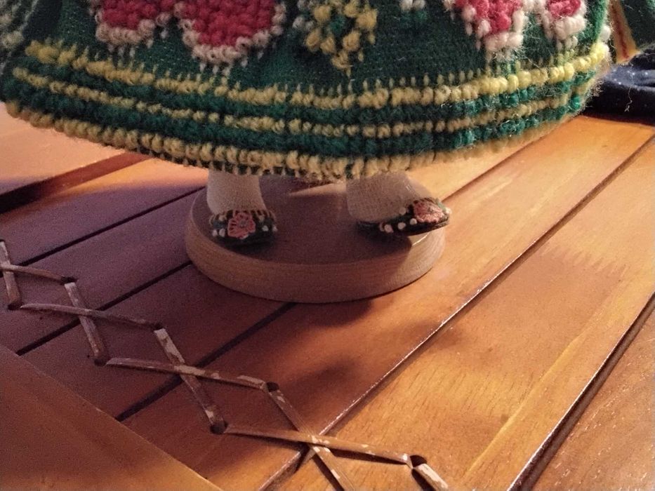 Boneca coleção trajes portugueses