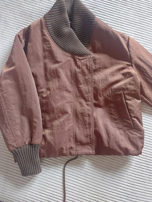 Czekoladowa kurtka bomberka Zara 36/S