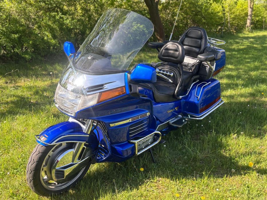Motocykl Honda Gold Wing Aspencade kolekcjonerska przebieg 65 tyś KM