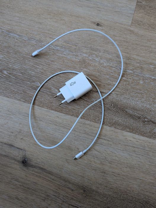 Быстрое зарядное устройство 40W с usb-c на usb-c кабелем