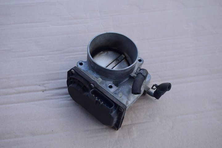 przepustnica HYUNDAI GENESIS 3.8 V6 15R.SEDAN.35100-3CAC0