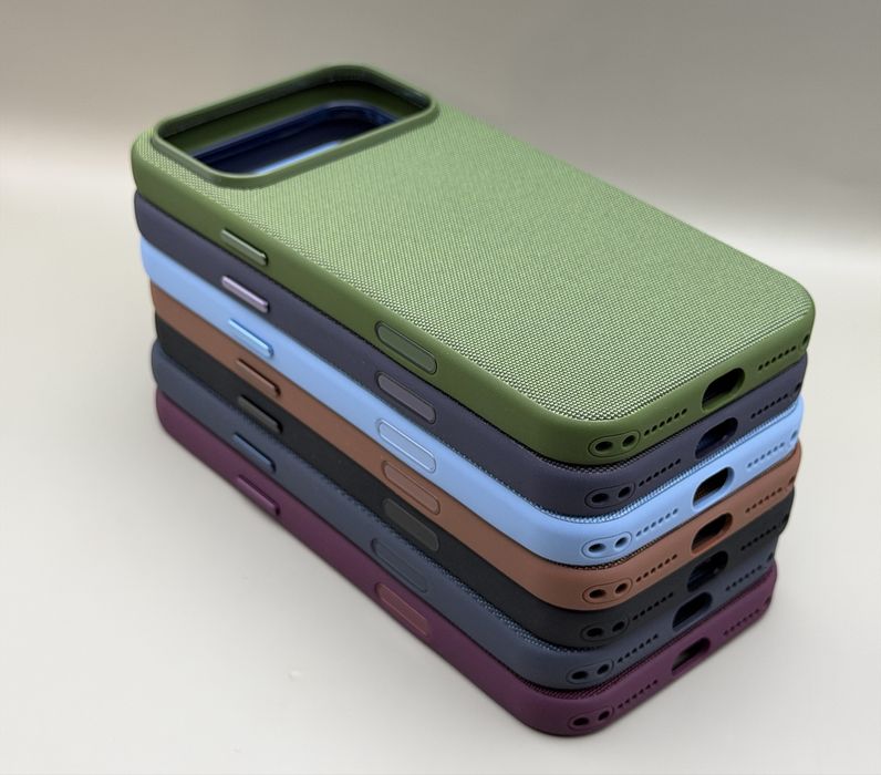 Чехол TechWoven на iPhone 18 Pro Mах/18 Pro, 17 Pro Max/17 Pro c MagSafe, с анимацией, Full Cover Camera Button