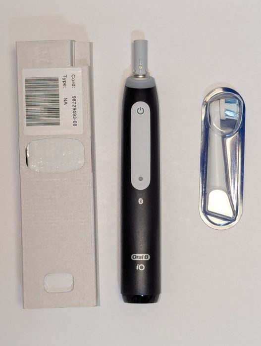 Oral-b iO 4 black