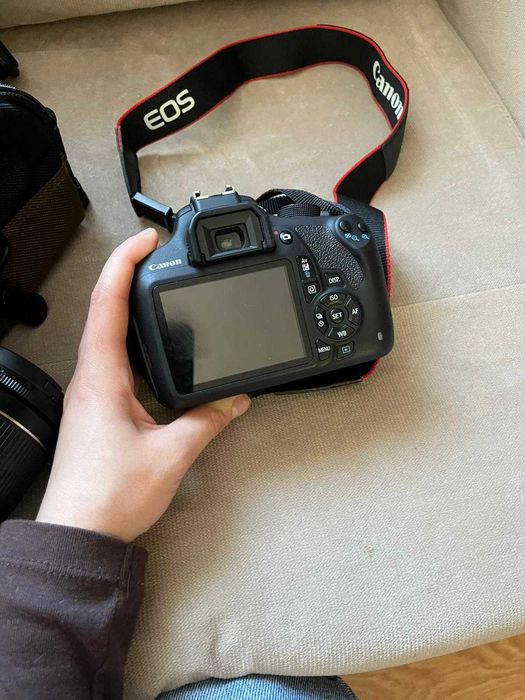 aparat canon EOS 1200D