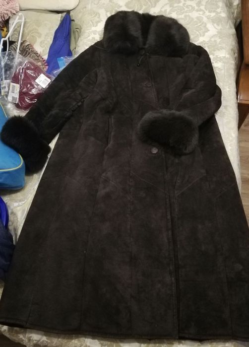 Продам замшеву дублянку в ідеальному стані.