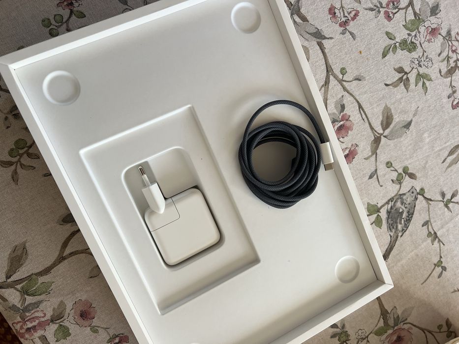 Macbook Air M3 256gb 8gb Ram