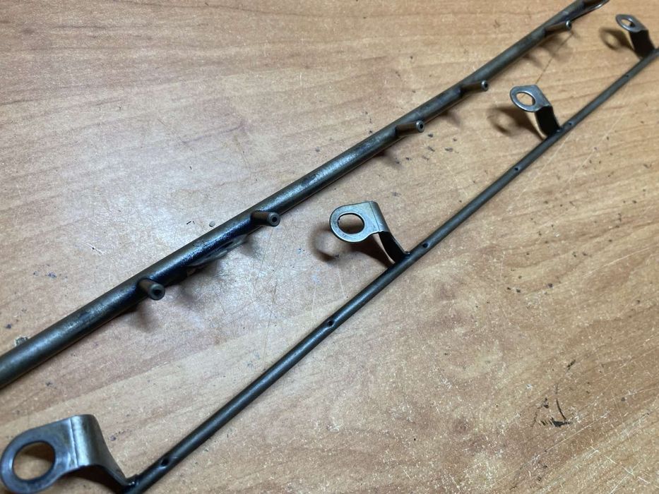 Трубки смазки розпредвала Тойота Авенсіс т25 2.2 d-cat 177 к.с. дизель