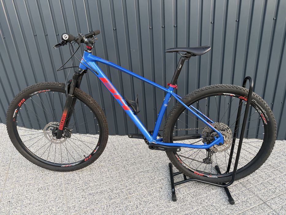 Bicicleta btt bh impecavel