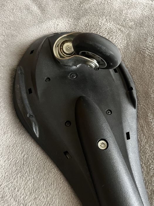 Skateboard Street Surfing - The Wave