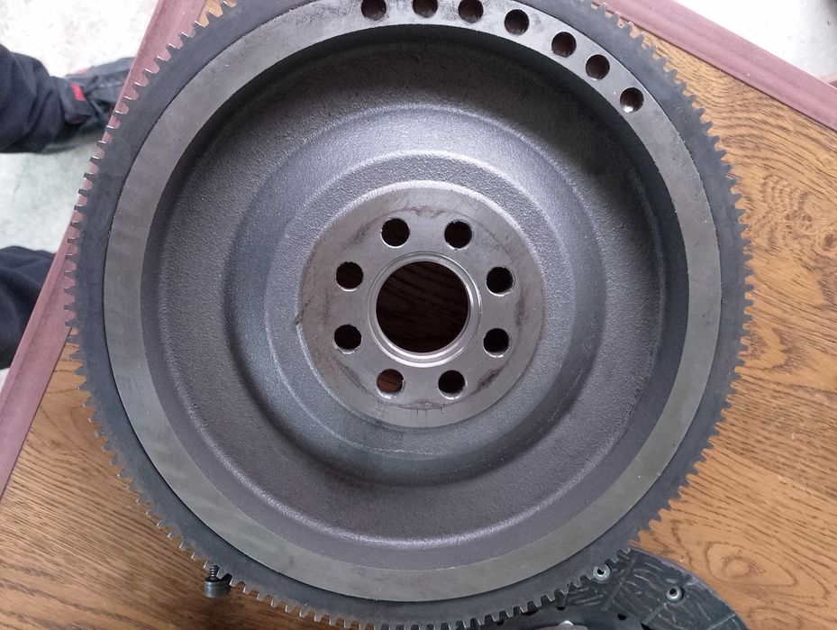 Комплект зчеплення з маховиком Опель Астра h 1.7 дизель