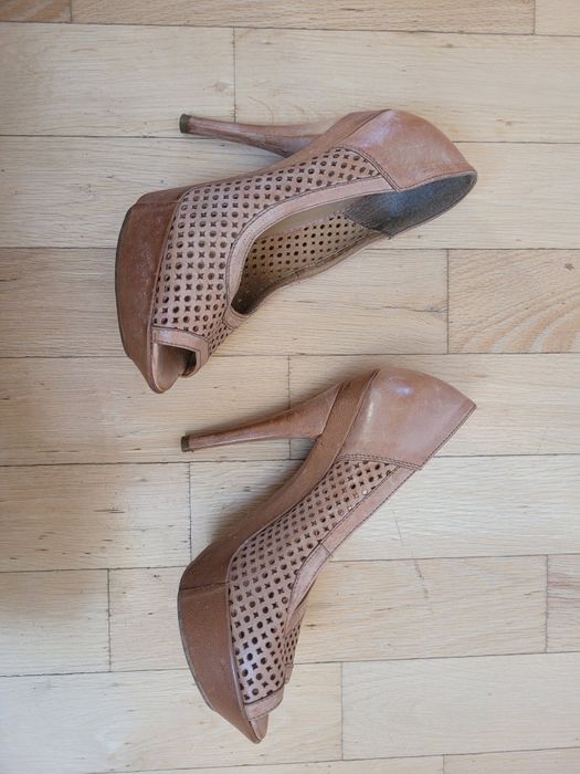 Buty Wojas koturny szpilki 36