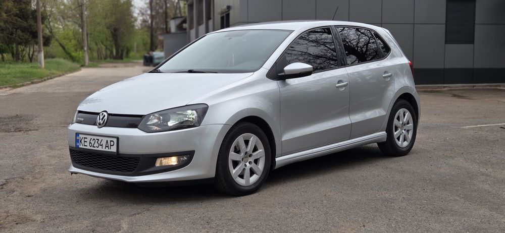 Volkswagen Polo 2012 год