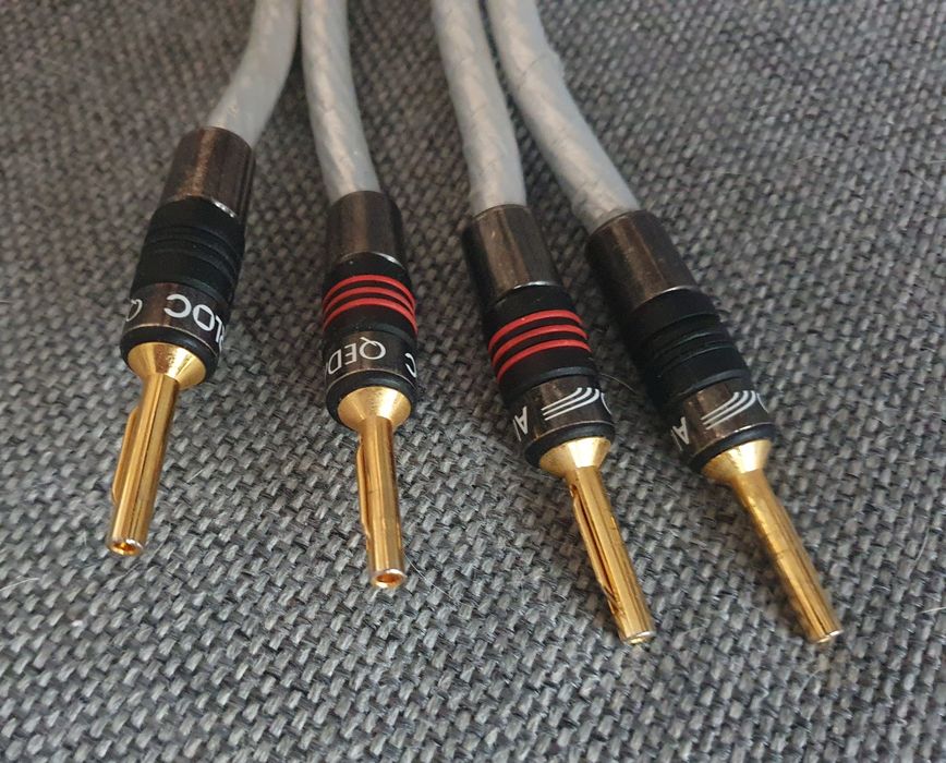 QED Genesis Silver Spiral Przewody głośnikowe 2,5 m banany AIRLOC