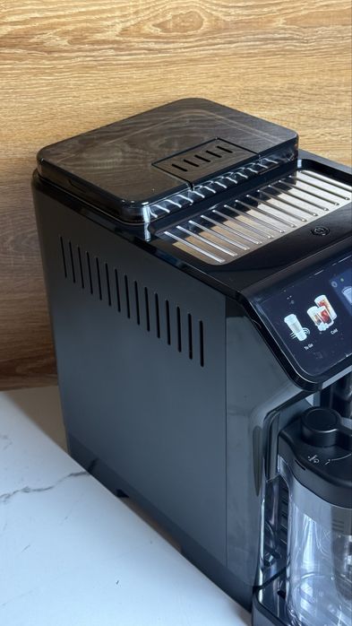 Кавомашина Delonghi Eletta Explore - 19 Bar з Гарантією