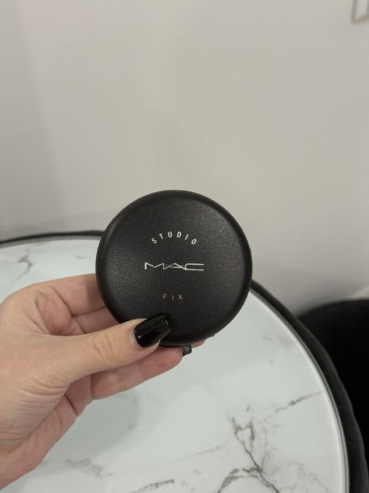 Пудра MAC Studio Fix