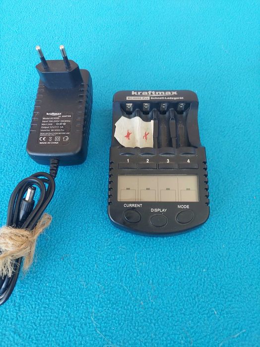 Зарядний пристрій Kraftmax BC4000 Pro analog Technoline BC-700