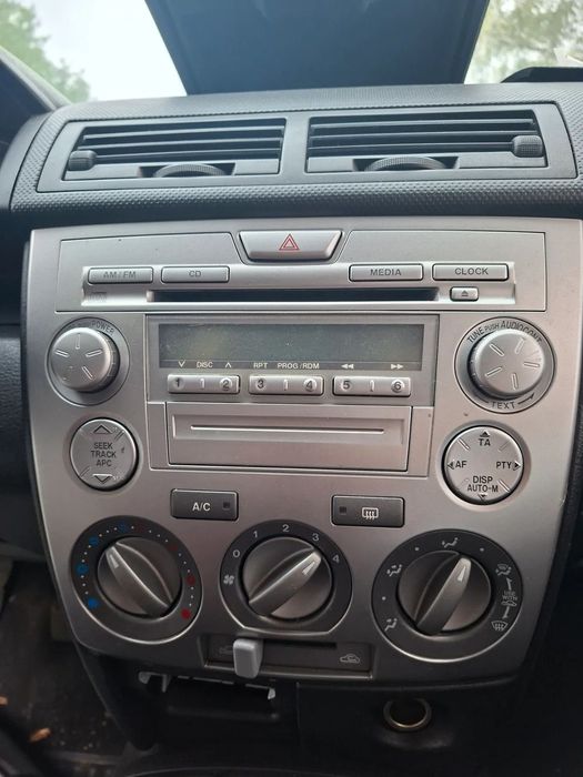 Radio CD Mazda 2 DY 2003-2007