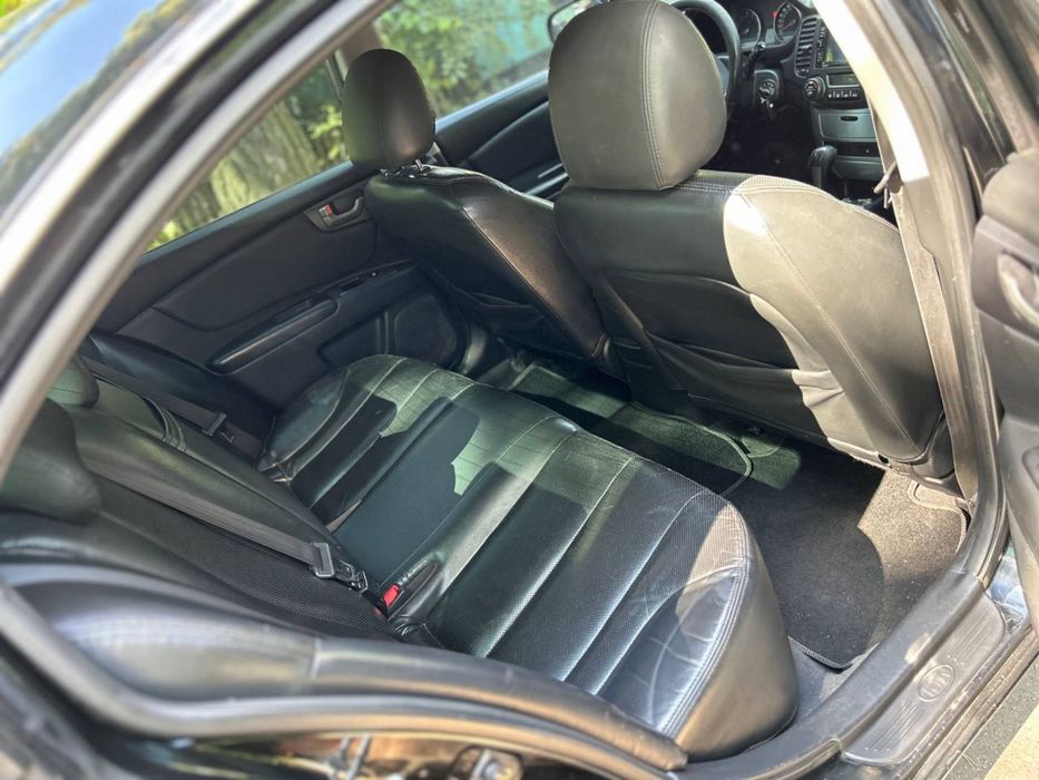 Кіа маджентіс 2.0 бензин  2008 р.