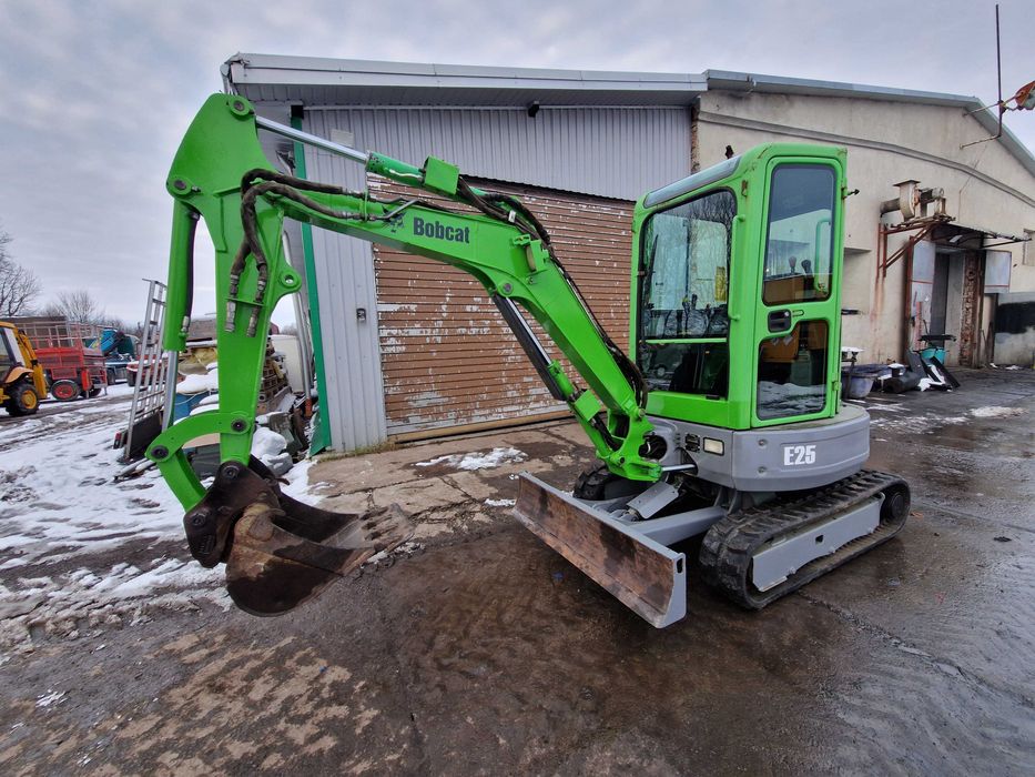 Міні екскаватор, мінік гусенечний Bobcat E25, 2013р.в., 2500кг
