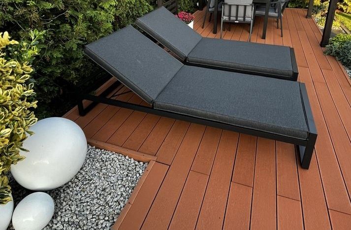 Nowy leżak Vonge z pokryciem szybkoschnącym.