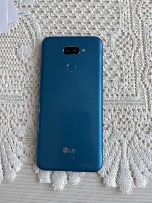Smartfon LG K40S