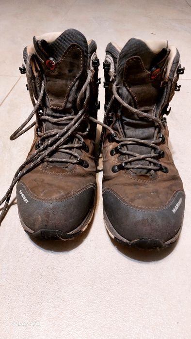 Buty górskie Mammut.