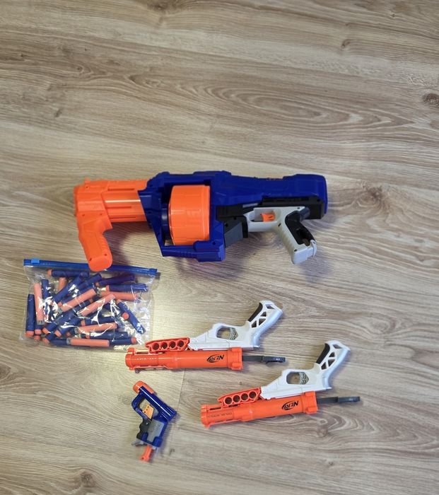 Duży Zestaw NERF Surgefire, Dual-Strike | Pistolety, Magazynek + Strzałki