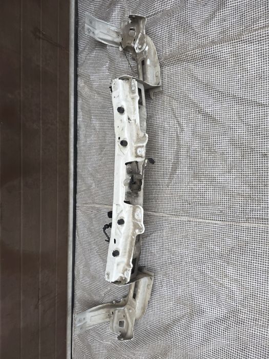 Fiat Doblo 2 II pas przód wzmocnienie czołowe Górne wysyłka Opel combo